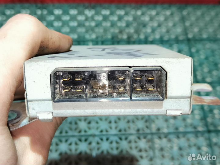 Блок управления Nissan Primera P10