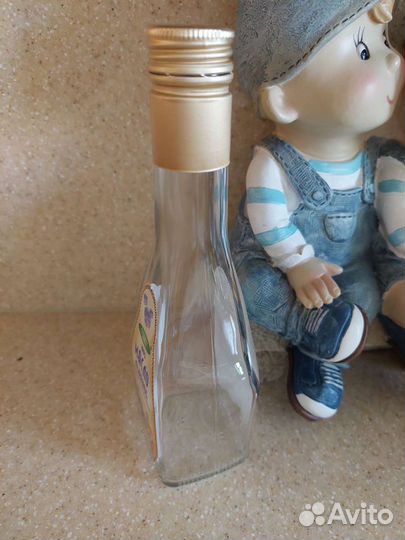 Бутылки разные масса нетто 230 мл+500 мл объем