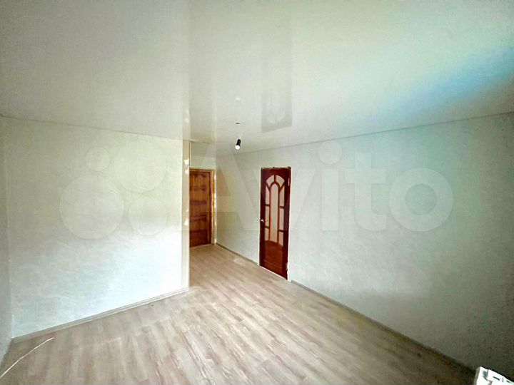Квартира-студия, 100 м², 1/1 эт.