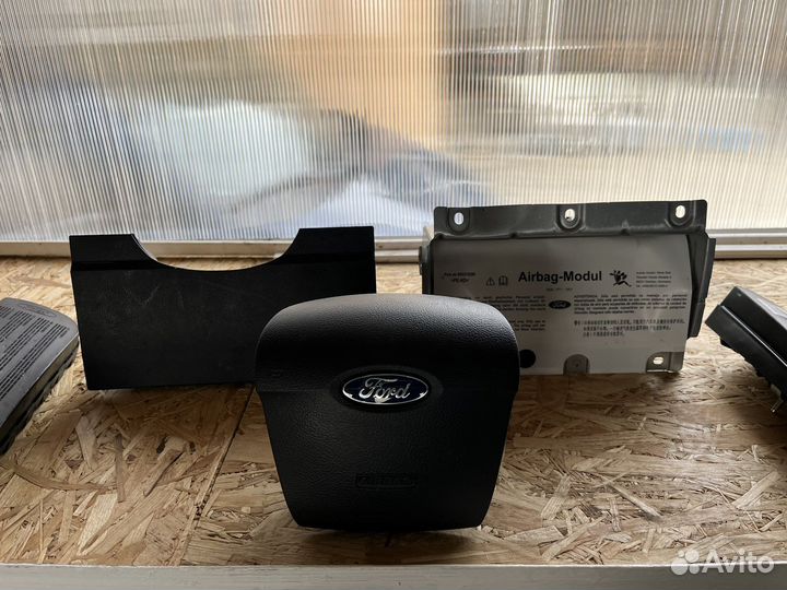 Airbag подкшка безопасности водителя mondeo 4