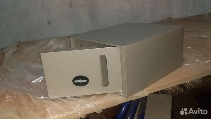 Автомобильные сейф