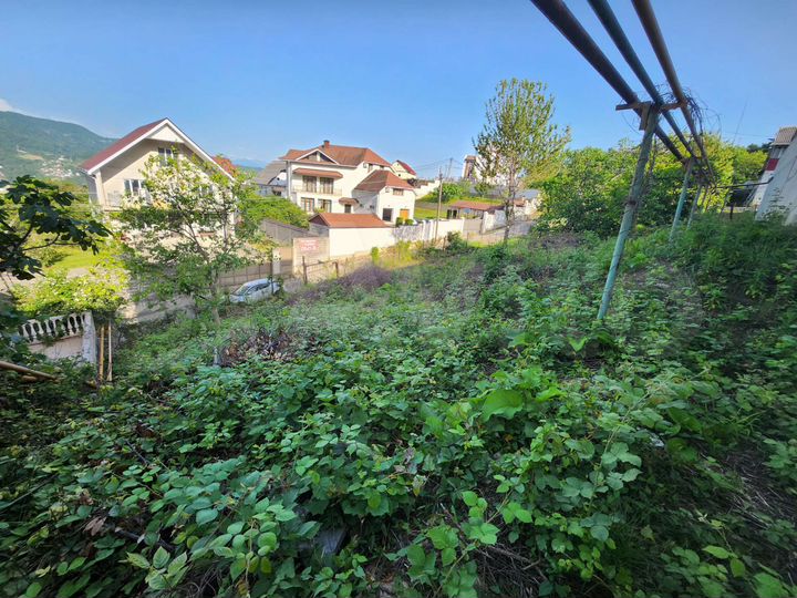 Участок 5 сот. (ИЖС)