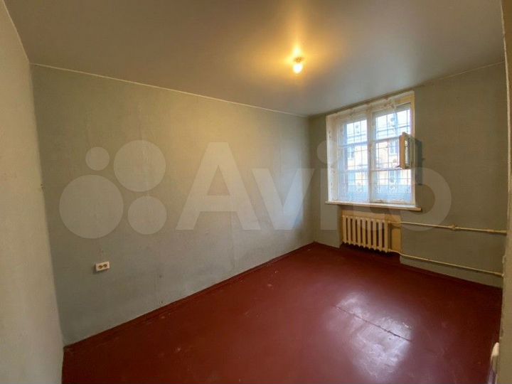 3-к. квартира, 74 м², 1/2 эт.