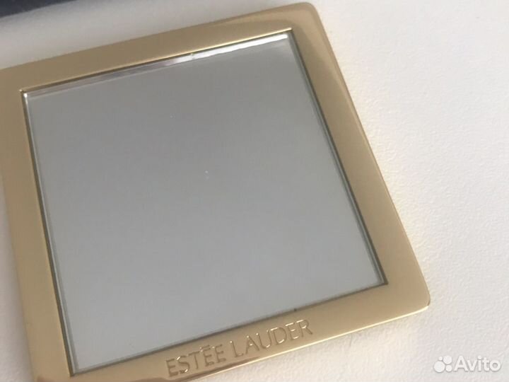 Зеркальце карманное