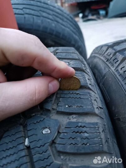 Pirelli Ice Zero 185/65 R15