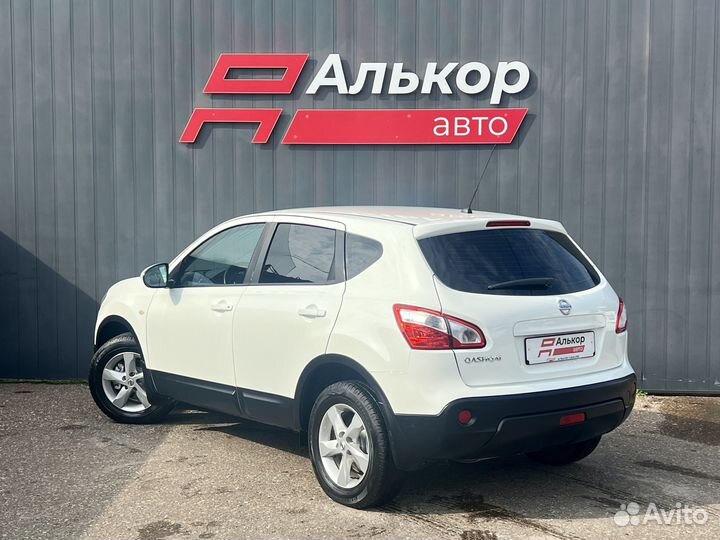 Nissan Qashqai 1.6 CVT, 2012, 131 935 км