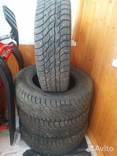 Viatti Bosco Nordico V-523 205/70 R15