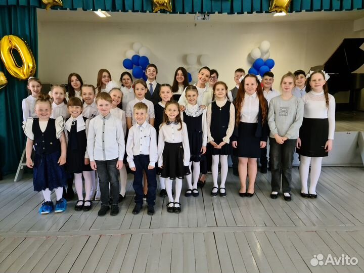 Репетитор по вокалу и фортепиано