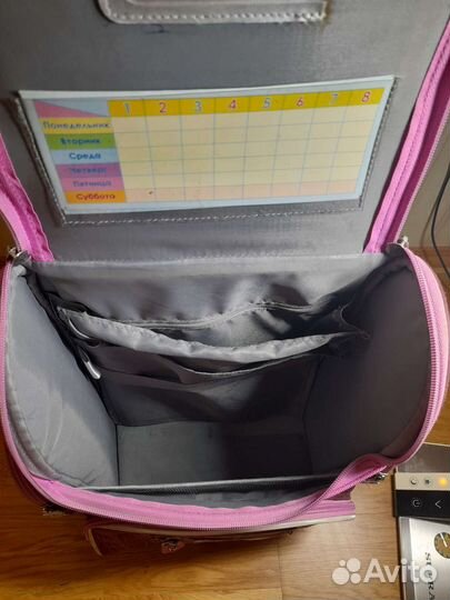 Рюкзак-ранец с ортопедической спинкой