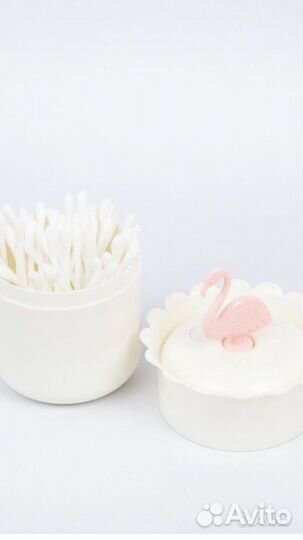 Красивый контейнер для ватных палочек/дисков