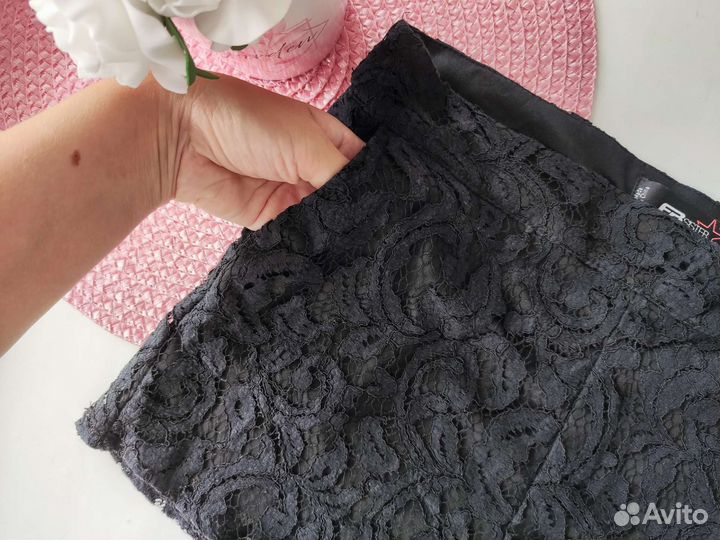 Шорты кружевные