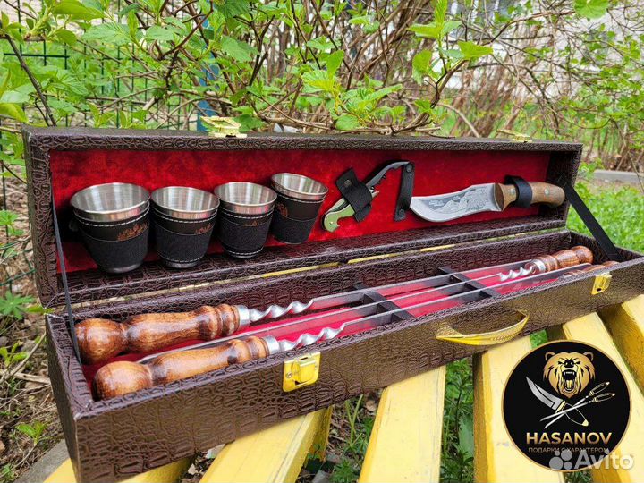 Шашлычный набор для пикника подарочный