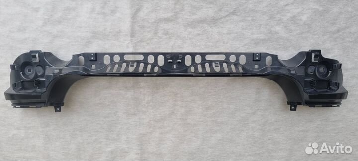 Кронштейн заднего бампера центральный BMW F10