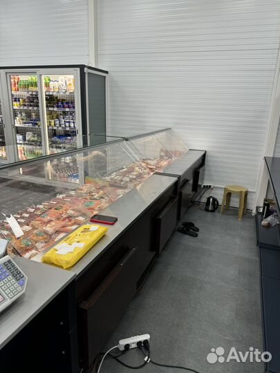 Холодильная витрина