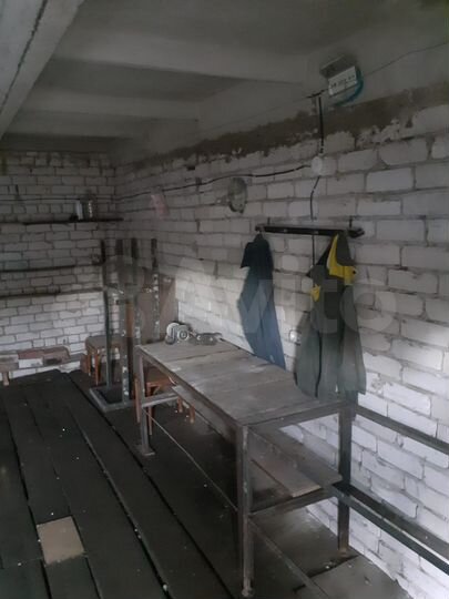 Машиноместо, 24 м²