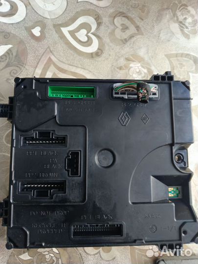 Комплект блоков управления двигателем Рено лагуна3