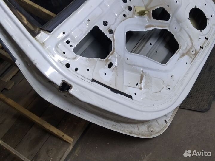Дверь задняя левая LADA Largus Cross