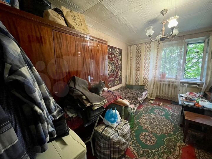 Комната 12 м² в 3-к., 2/4 эт.