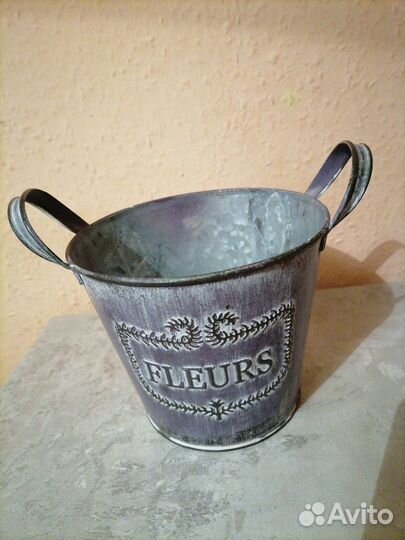 Кашпо горшок для цветов