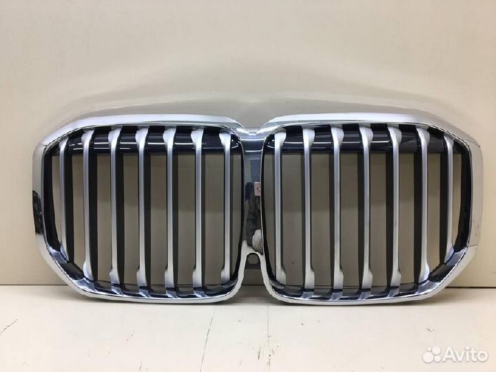 Решетка радиатора BMW X7