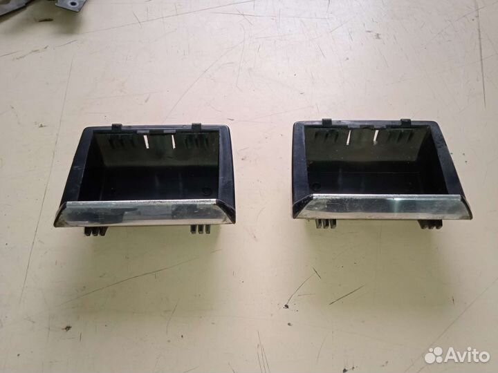 Пепельница Mercedes w123 мерседес 123