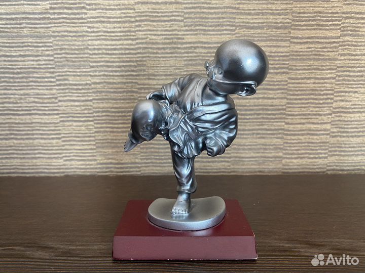 Фигурки шаолиньских монахов коллекционные