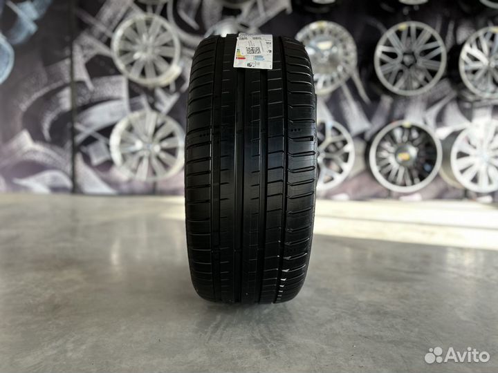 Michelin Pilot Sport 5 245/45 R20 103Y