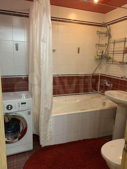 3-к. квартира, 85 м², 4/5 эт.