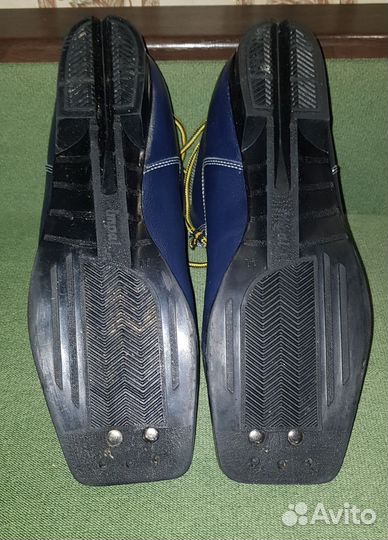 Лыжные ботинки 41 р