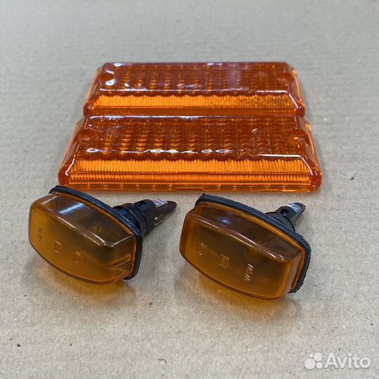 Повторители и стекла поворотника ока желтые