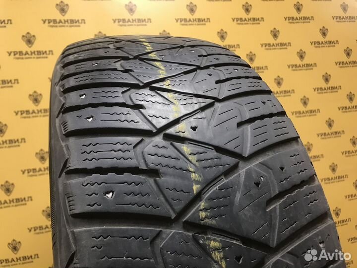 Dunlop Ice Touch 215/55 R17 94T