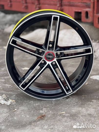 Новые диски R18 5*114/3 Vossen CV5