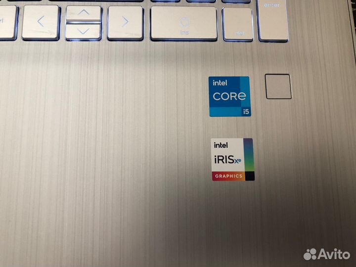 HP /17.3/i5/8GB/512GB SSD/Intel Iris Xe/Windows 11