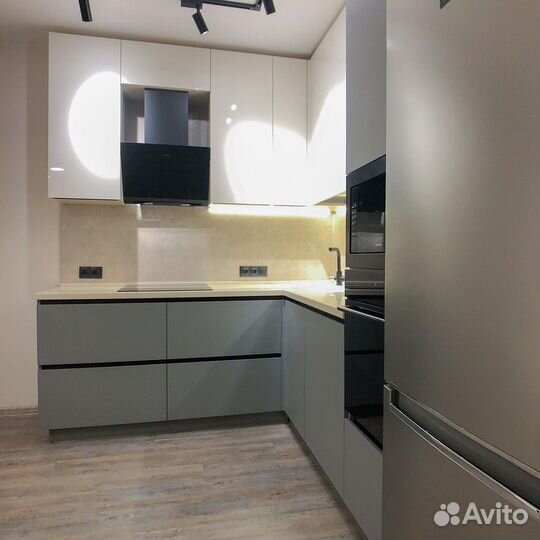 Кухонный гарнитур на заказ. Гapaнития дo 10 лeт