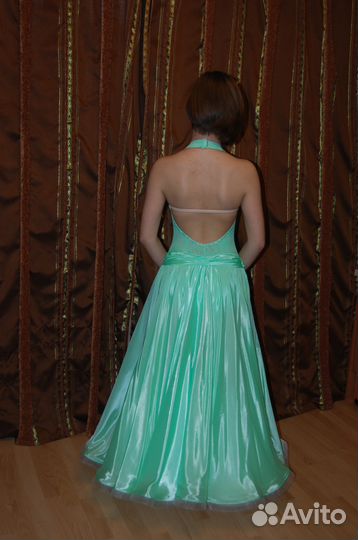 Платье для бальных танцев