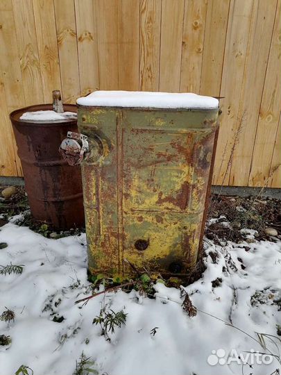 Топливный бак а.м.Урал