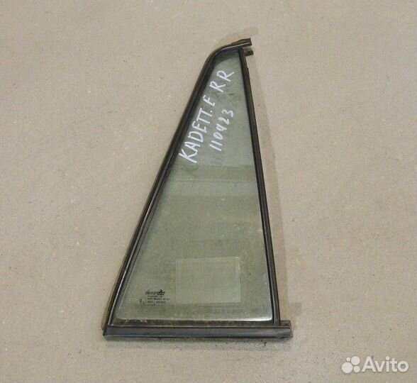 Форточка задней правой двери Kadett E