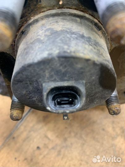 Ступица задняя левая Opel Meriva A 2005