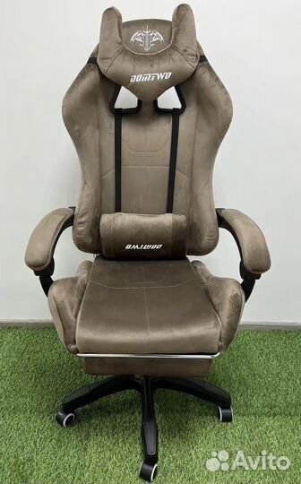 Офисное кресло (геймерское). Кресло для директора