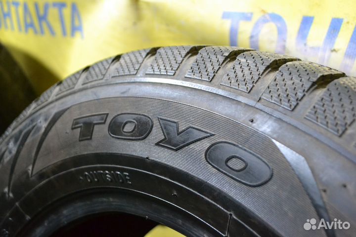 Toyo Winter Tranpath MK4a 215/65 R16