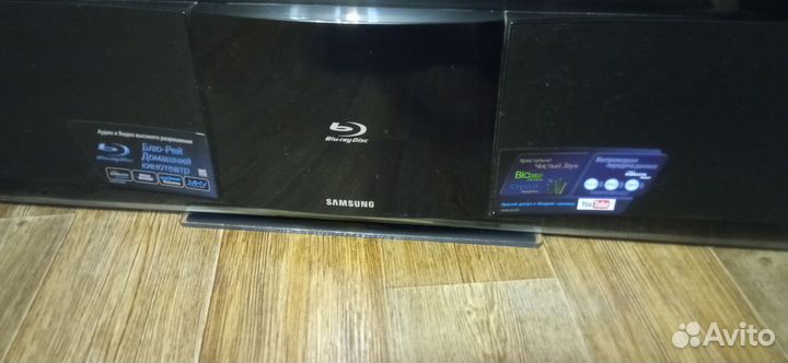 3D Blu-ray саундбар кинотеатр Samsung HT-BD8200