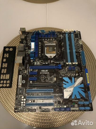 Материнская плата asus P7P55D LGA1156