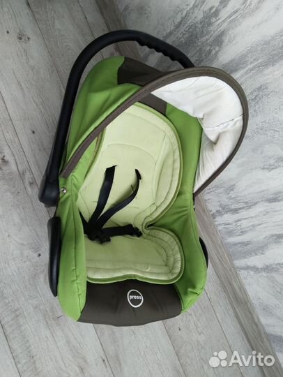 Коляска tutis zippy 3 в 1