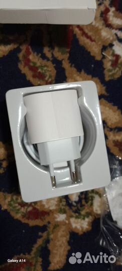 Зарядка на iPhone