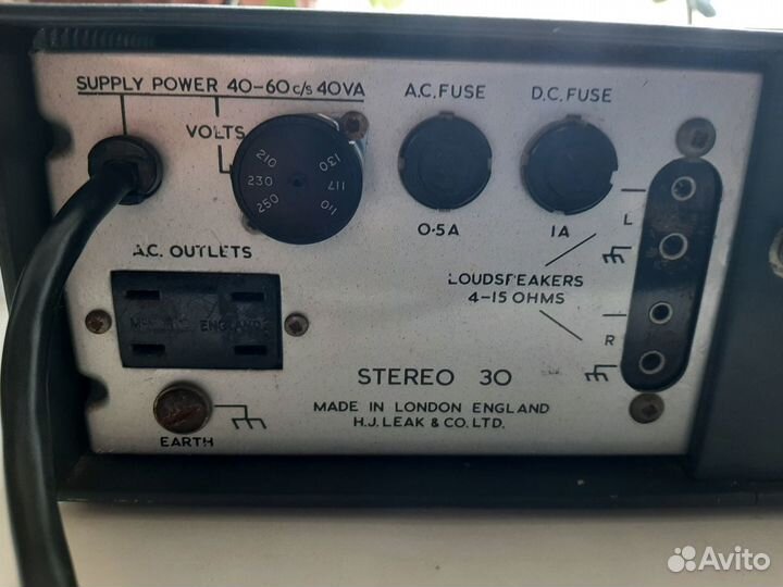 Leak 30 усилитель(Англия) + паспорт