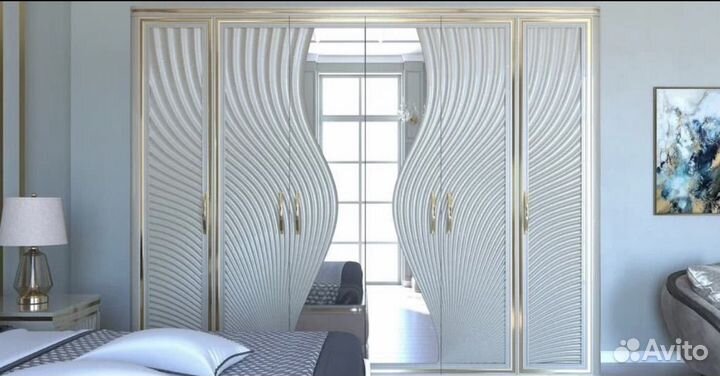 Спальный гарнитур