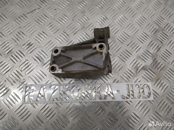 Кронштейн кпп Peugeot Boxer III 3.0