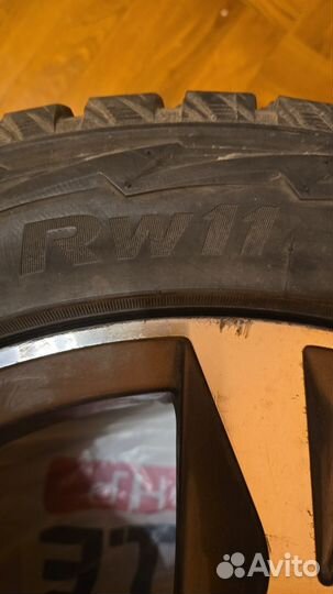 Зимние колеса 225/55 R18 Hankook с дисками литыми