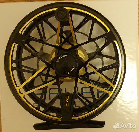 Нахлыстовая катушка