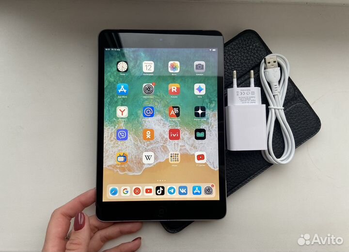 iPad mini 2 32гб Вайфай+Симкарта